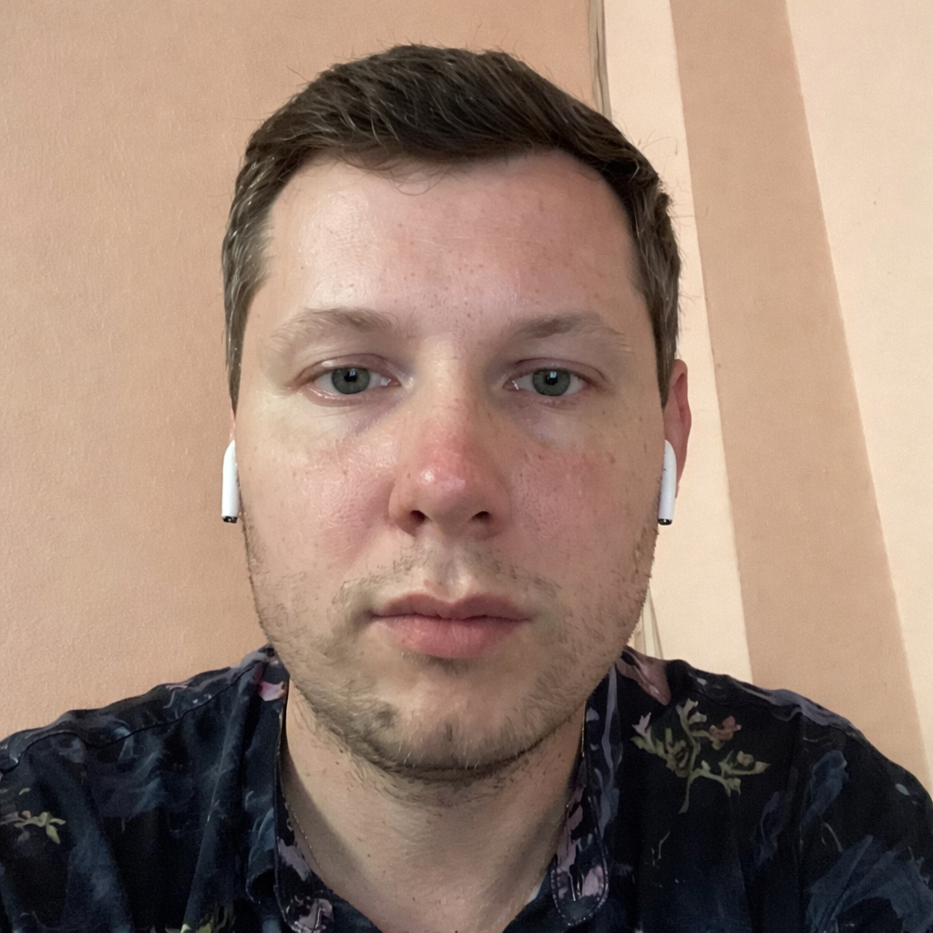 Антон Аспидов — автор обзора